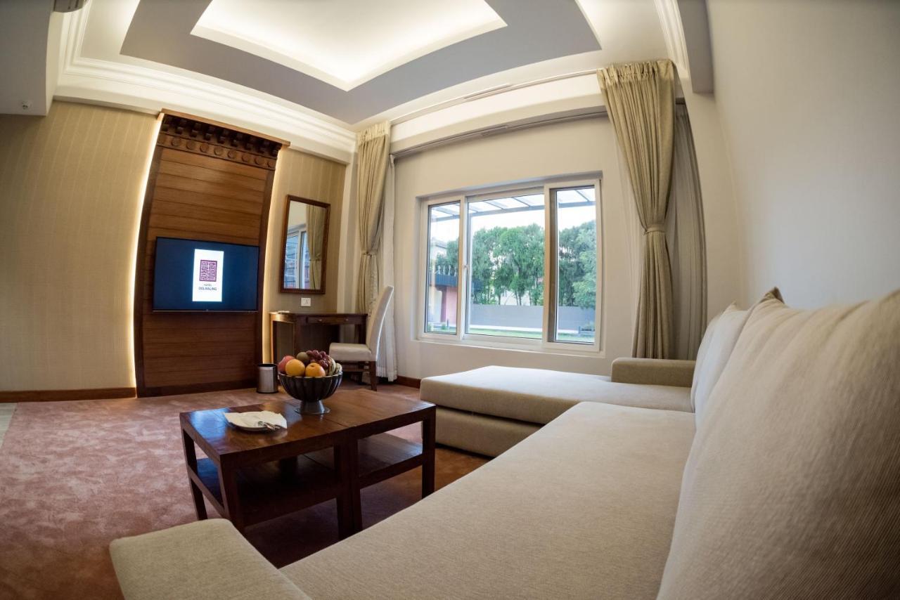 Dolmaling Hotel