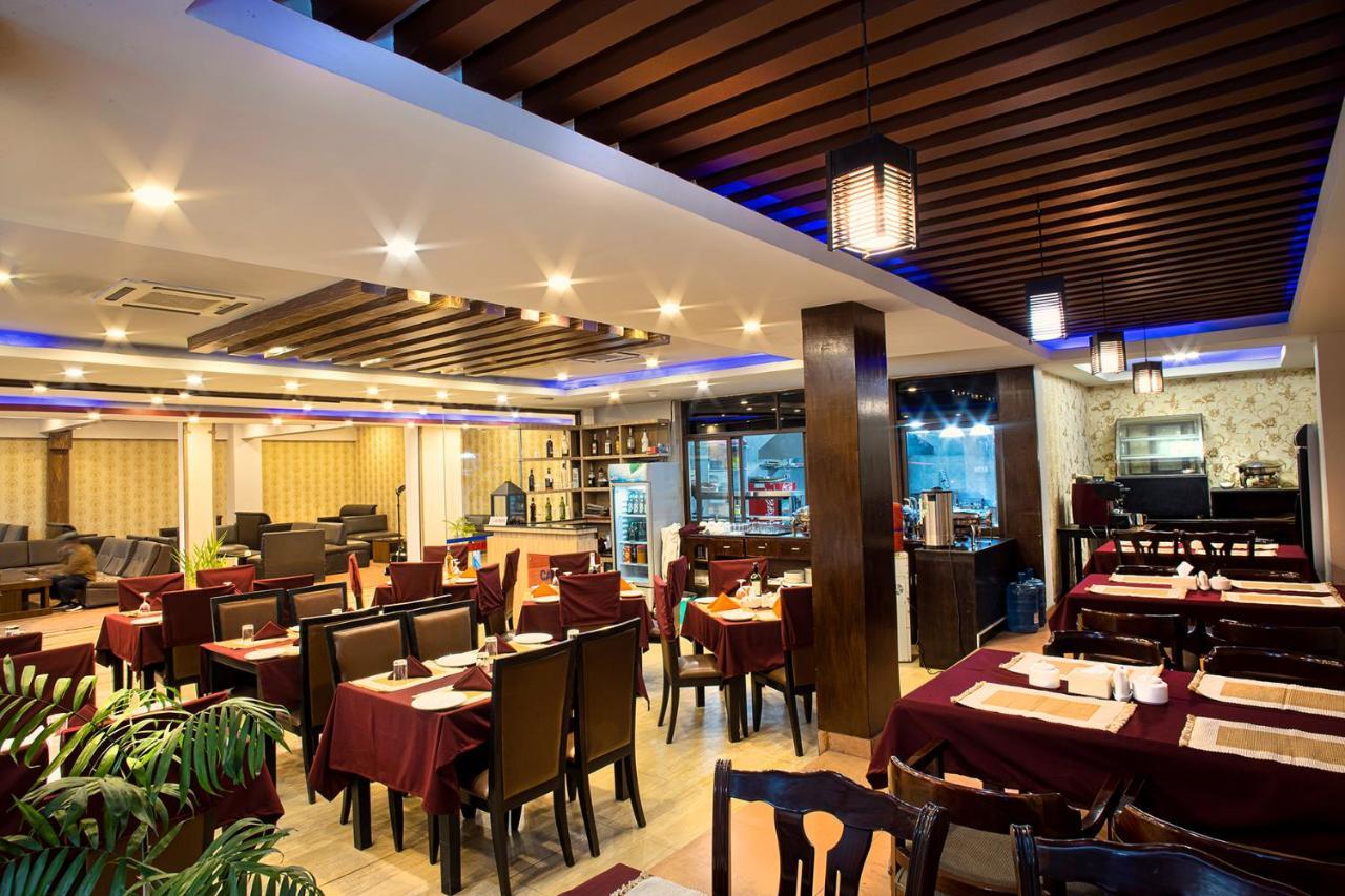 Hotel The Address 4*
