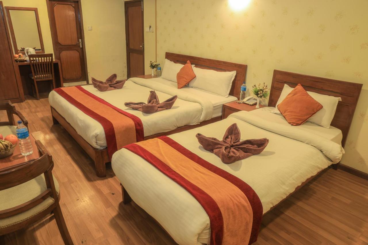 Royal Kings Hotel 3*