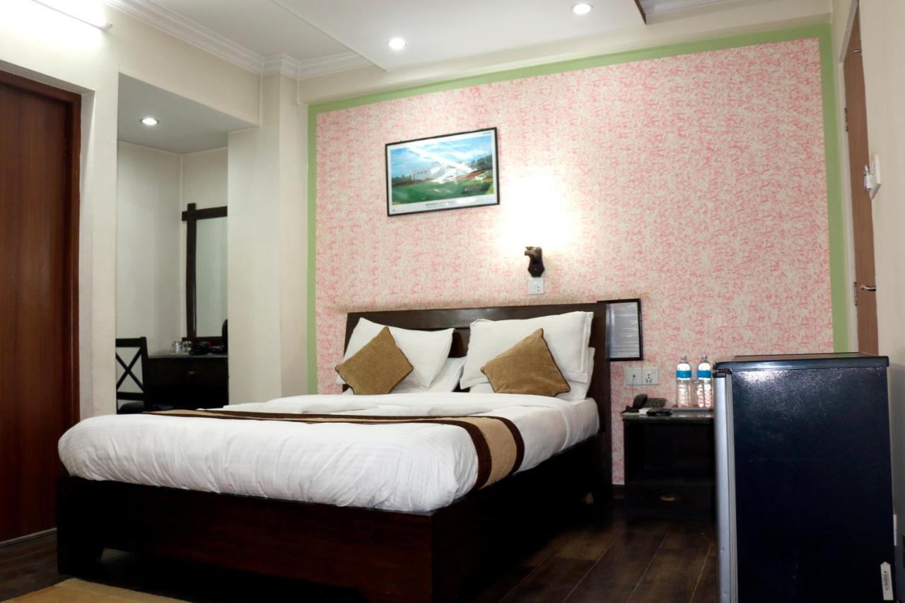 Hotel Alpine & Kathmandu