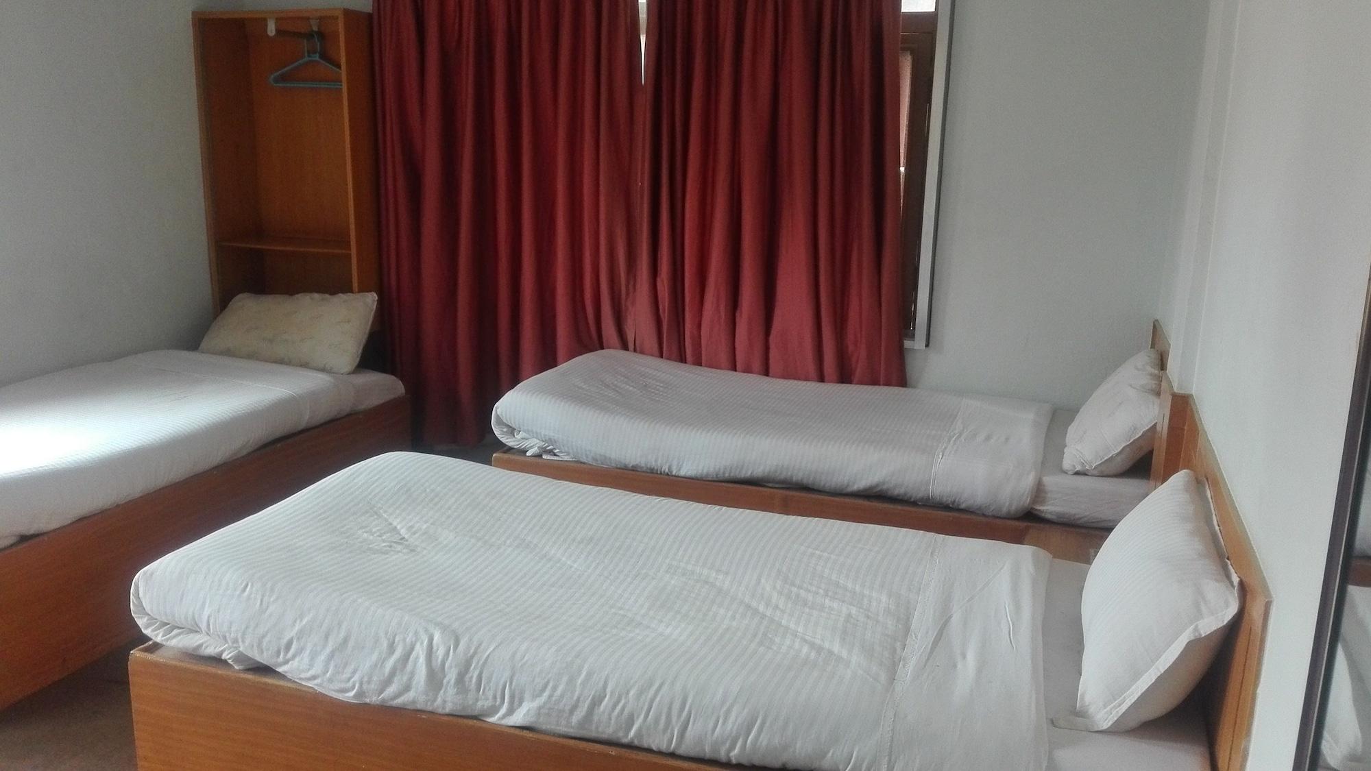 Hotel Nana 2*