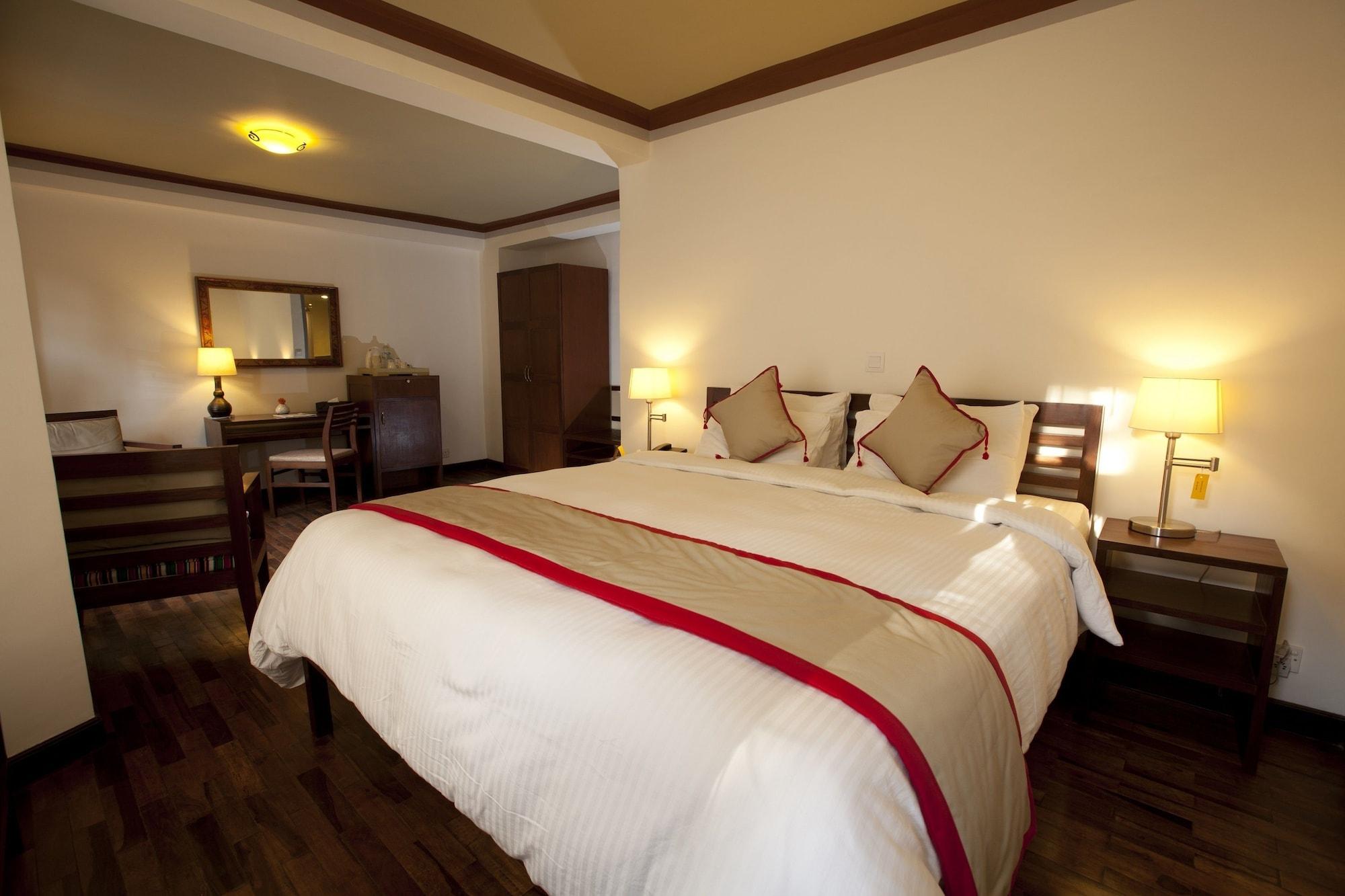 Shambaling Boutique 4*