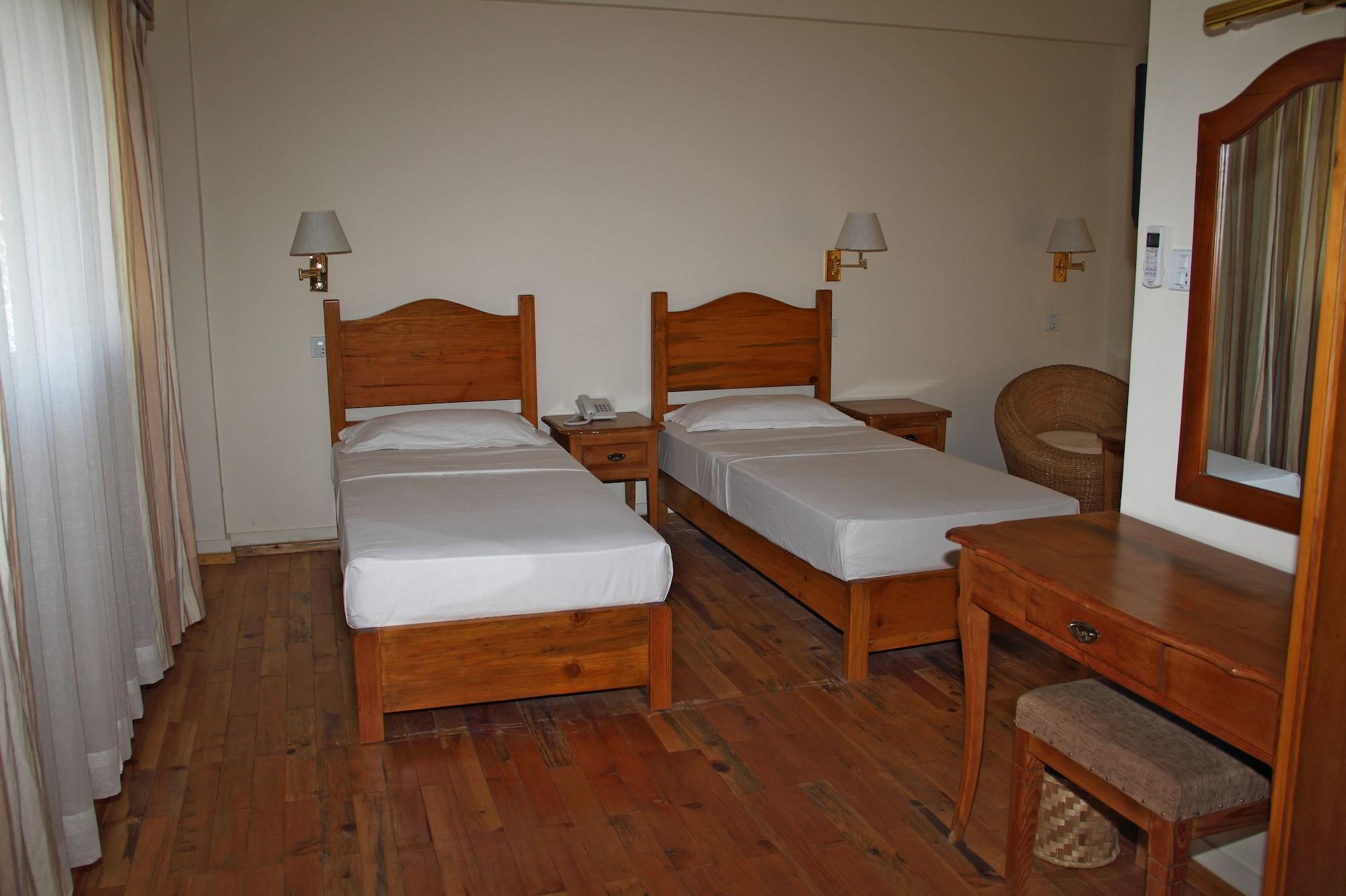 Holy Himalaya Hotel 3*