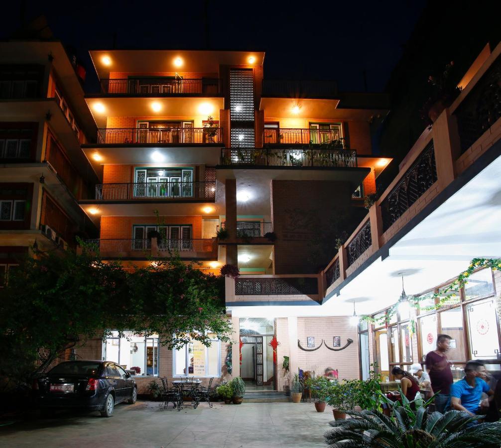 Nomad Apartment