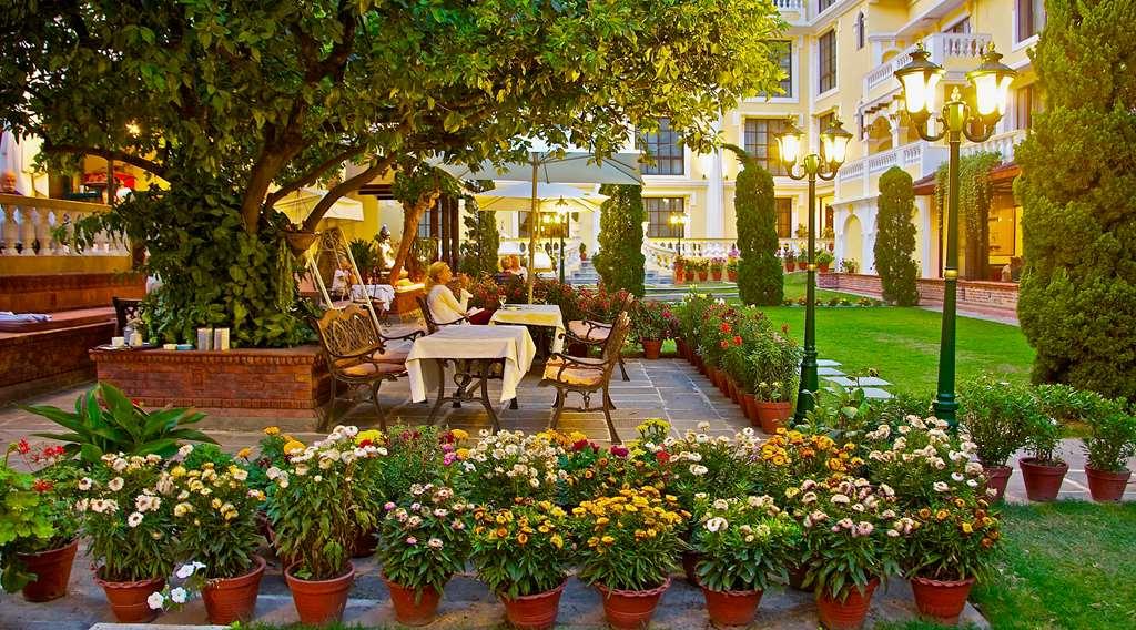 Hotel By Kgh Group