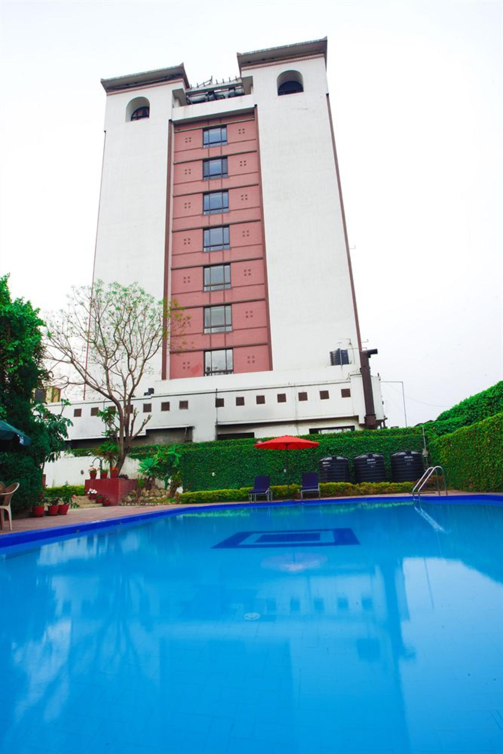 Hotel Grand 4*