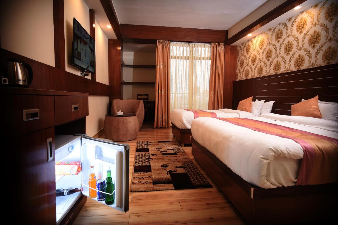 Simal Hotel