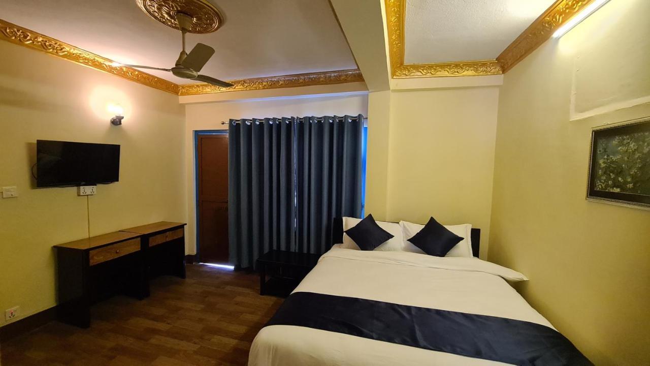 Temple Town Hotel