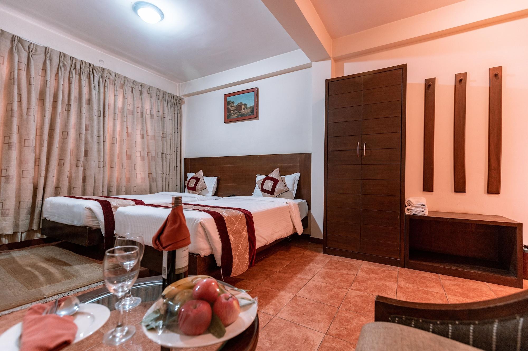 Manang Hotel