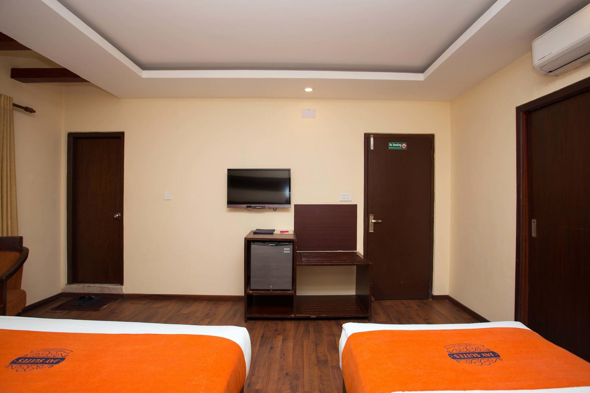 Hotel Hotel Jay Suites 3*