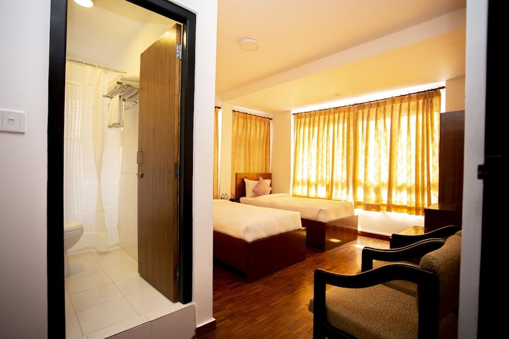 Holy Himalaya Hotel