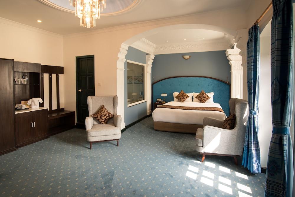 Maya Manor Boutique By Kgh Group