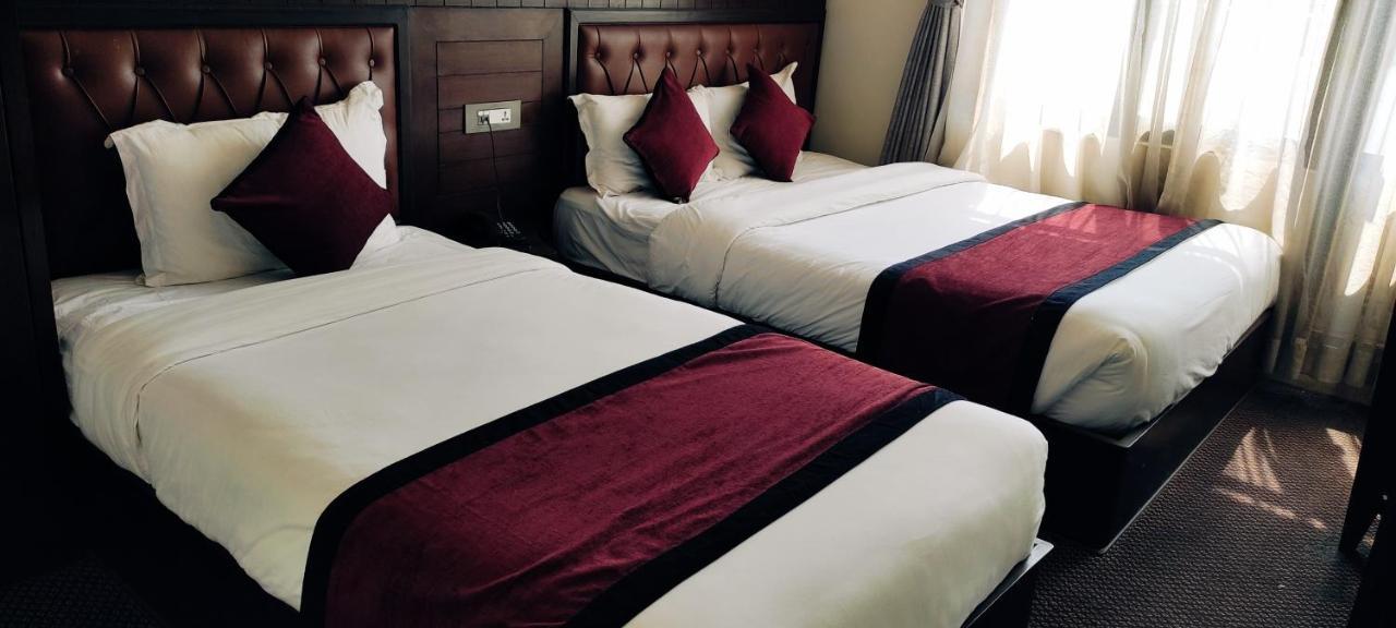 Hotel De Universal 5*