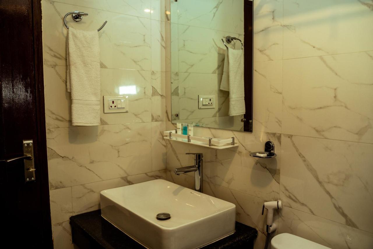 Hotel Black Diamond - Transit Point Inside 4*
