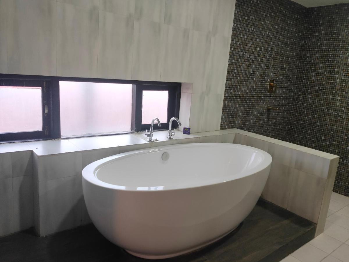 Pashupati Boutique & Hotel 3*