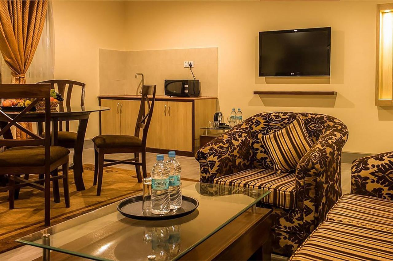 Pauwa Hotel