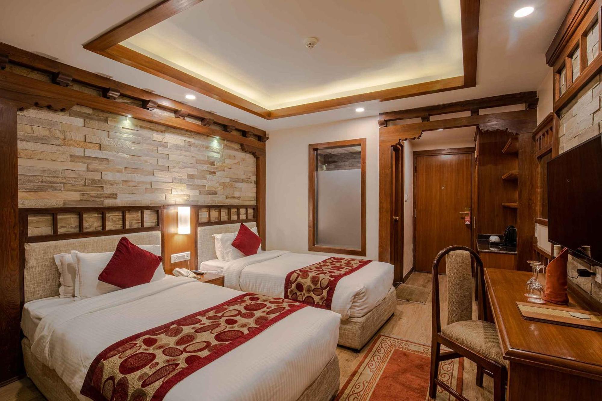 Hotel Manang