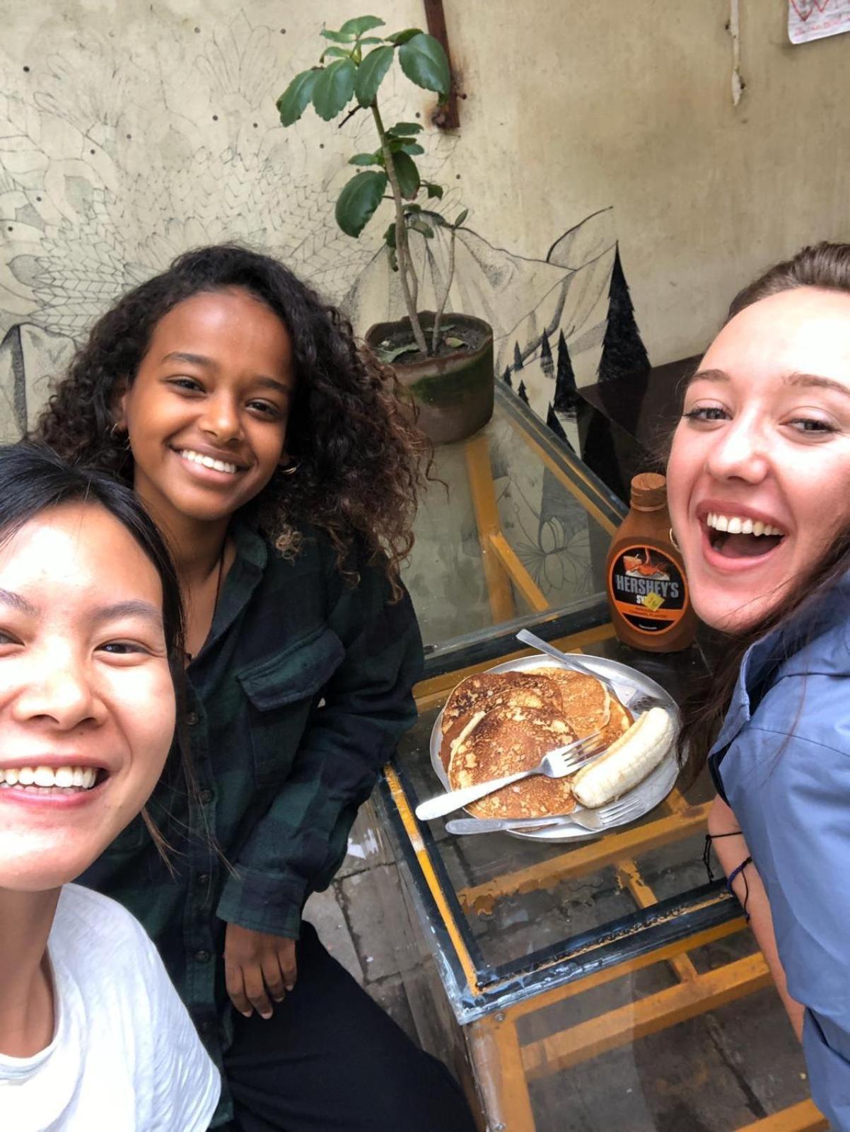 Yog Hostel- Rooftop Yoga & Backpacker Social In Thamel, Kathamndu Asrama *