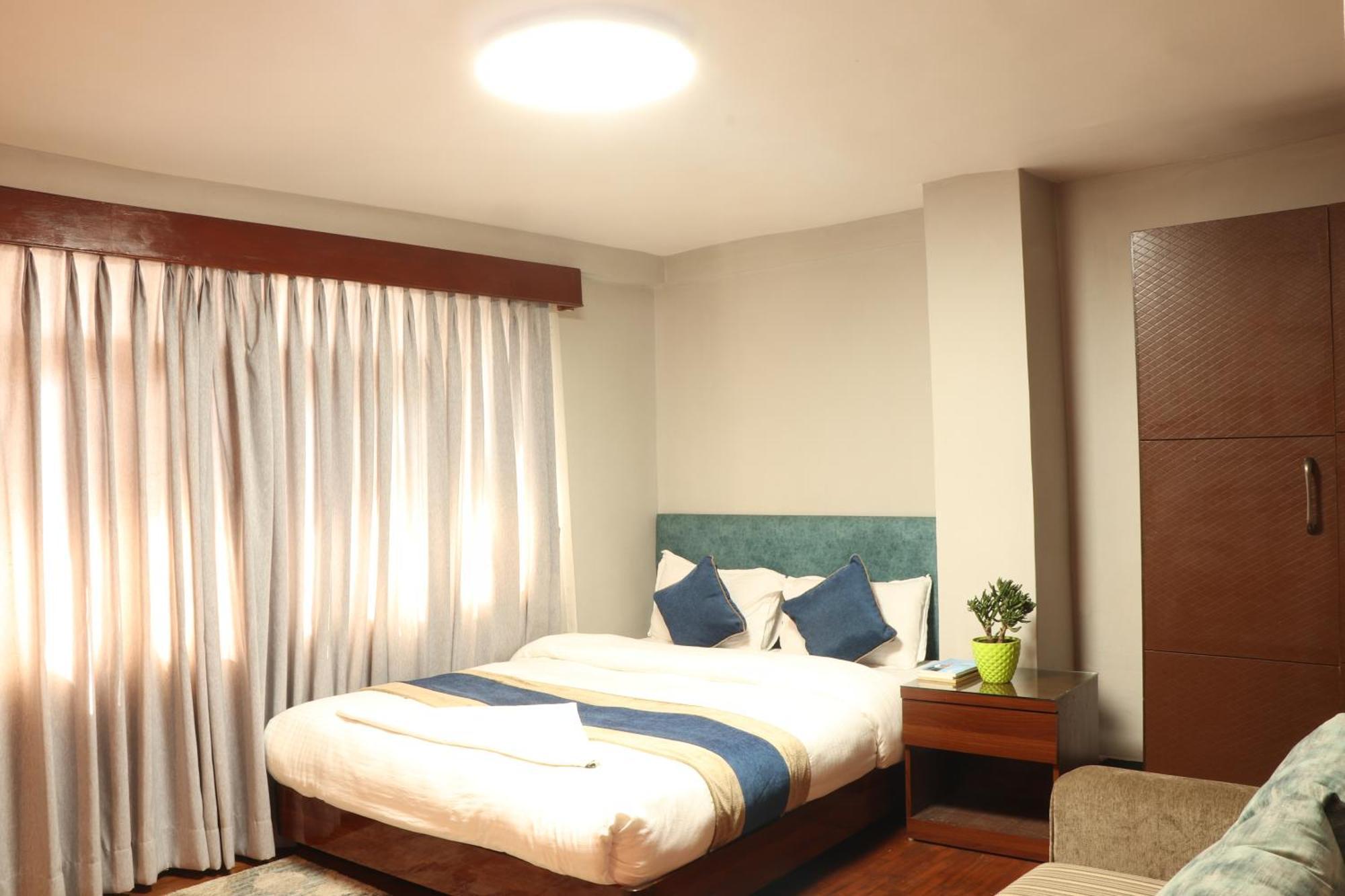 Elegant * Kathmandu