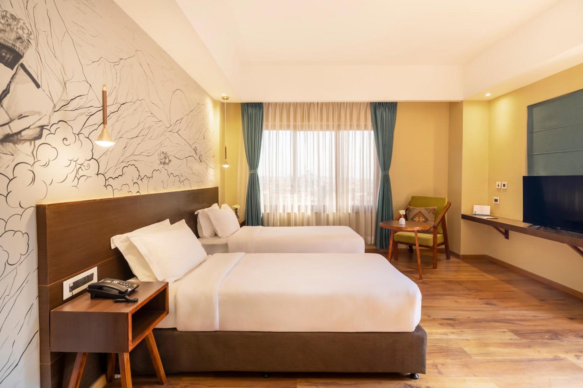 Hotel Atisha 3*