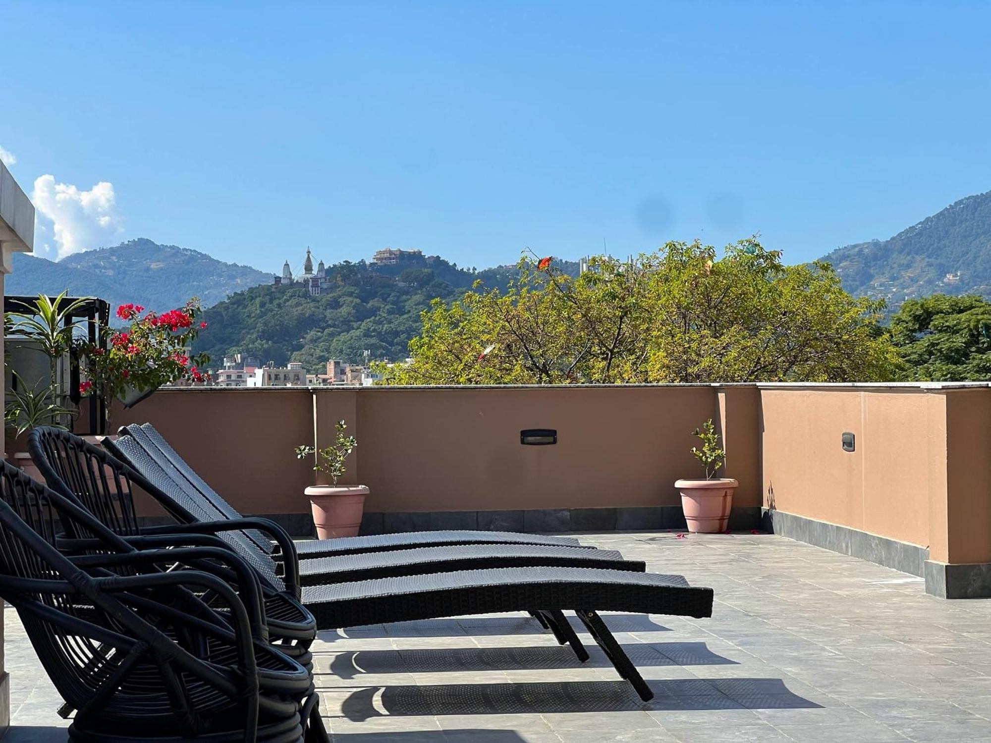 Thrive, A Tropical Courtyard Kathmandu