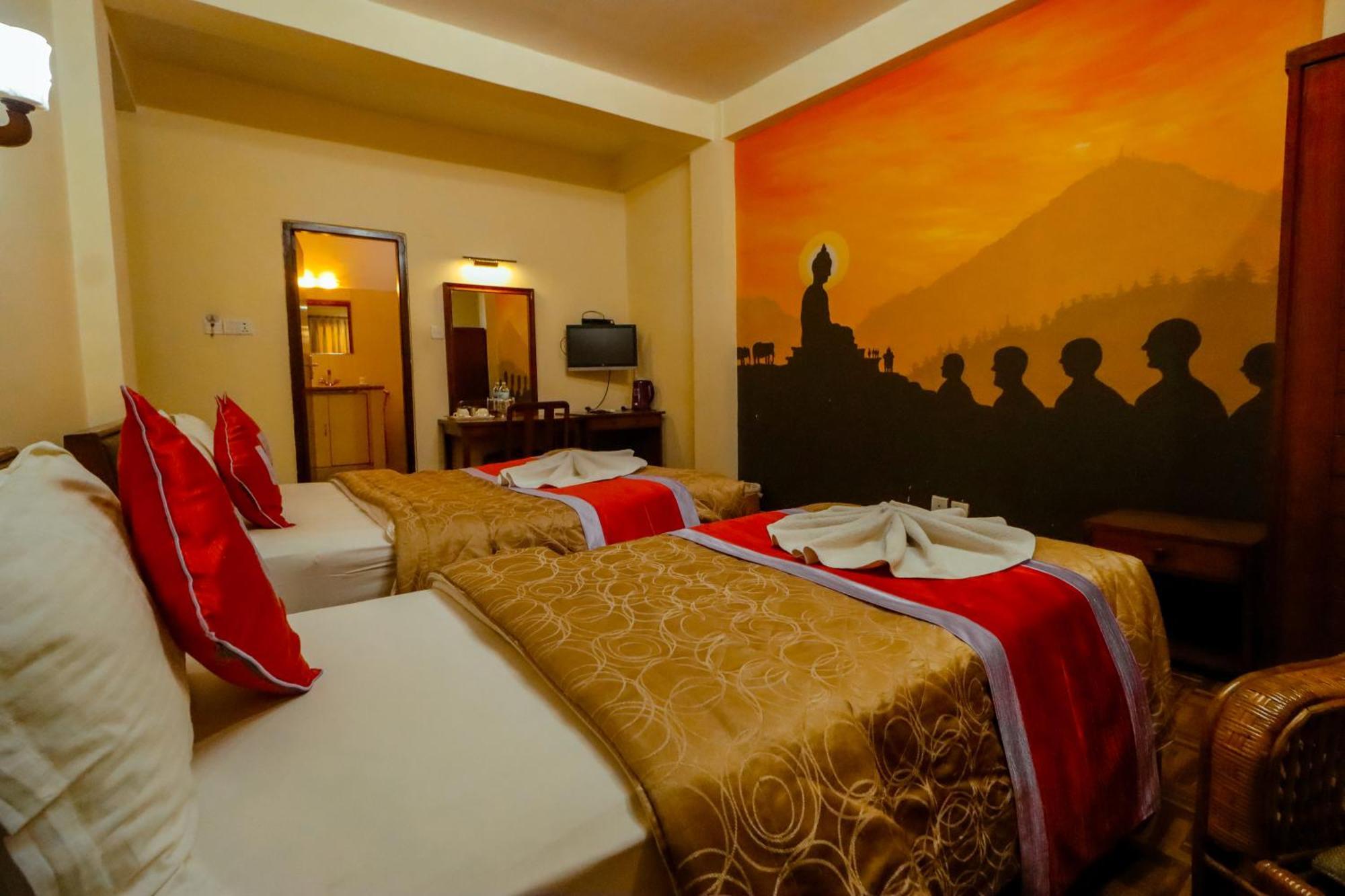 Hotel Eco 3*