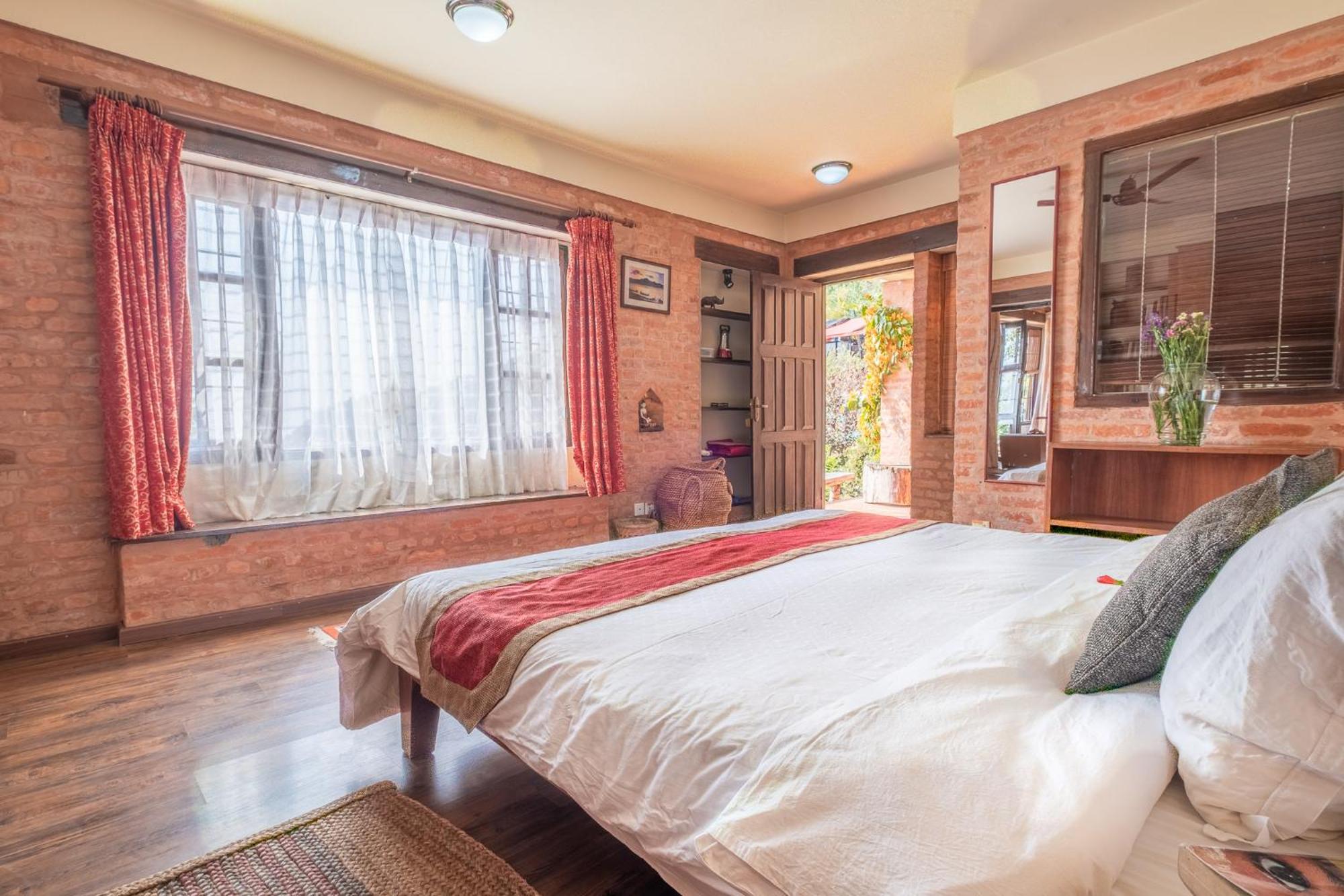 Bed & Breakfast Shivapuri Heights 3*