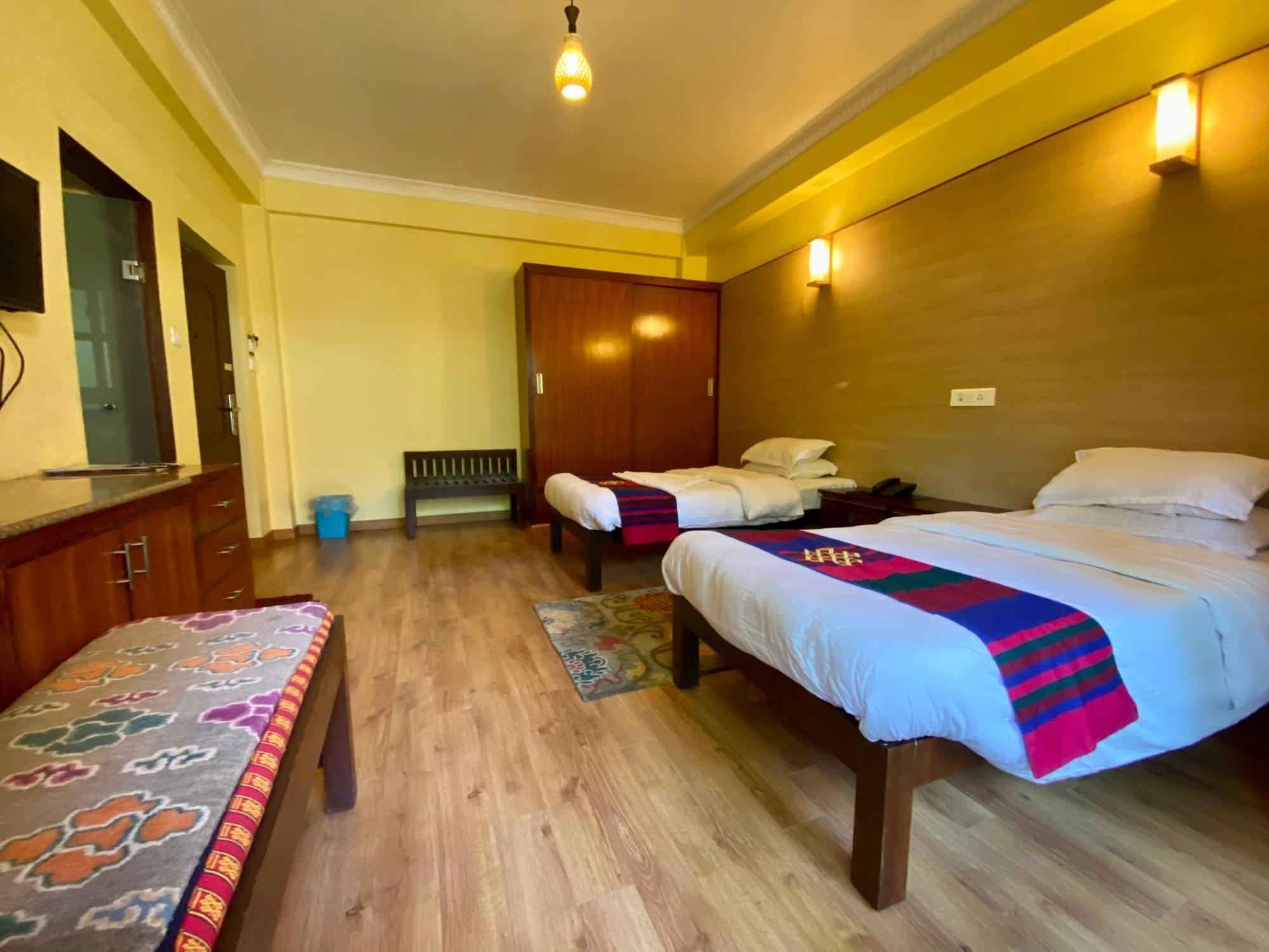 Siddhi Manakamana 3*