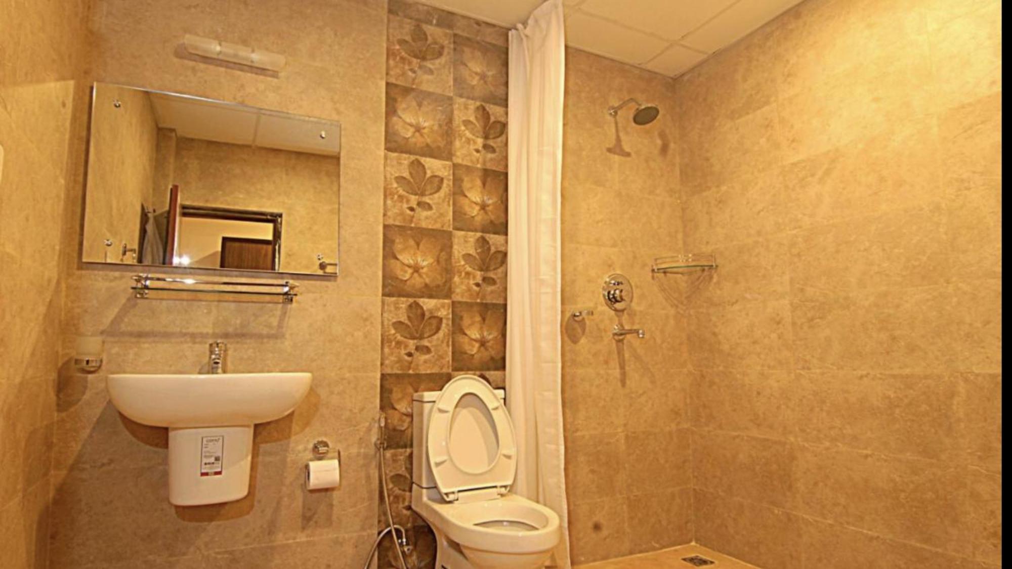 Hotel The Address 4*