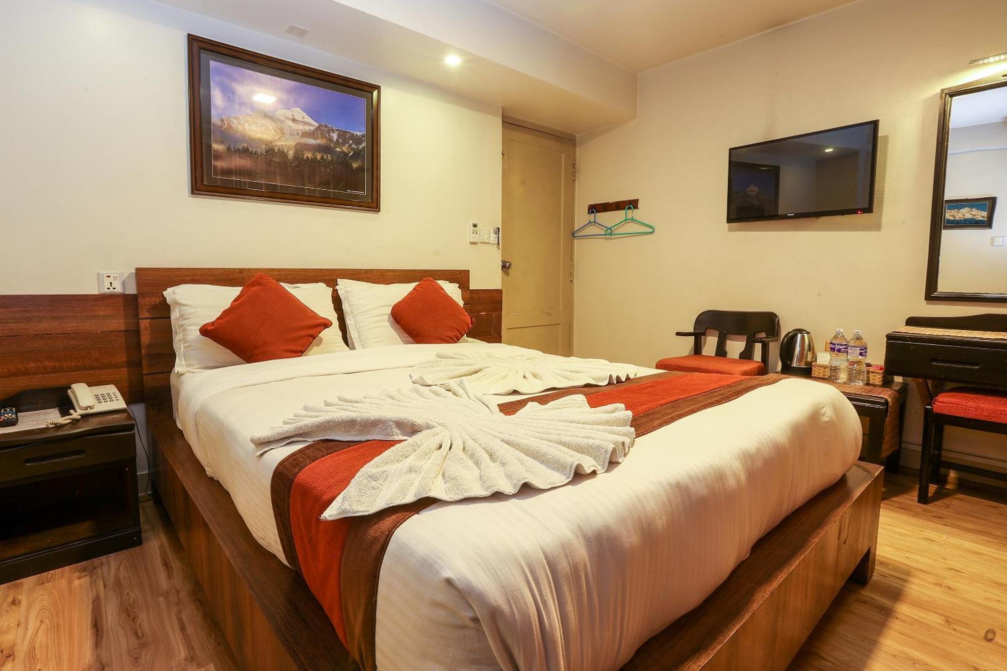 Himalayan Oasis Hotel 3*