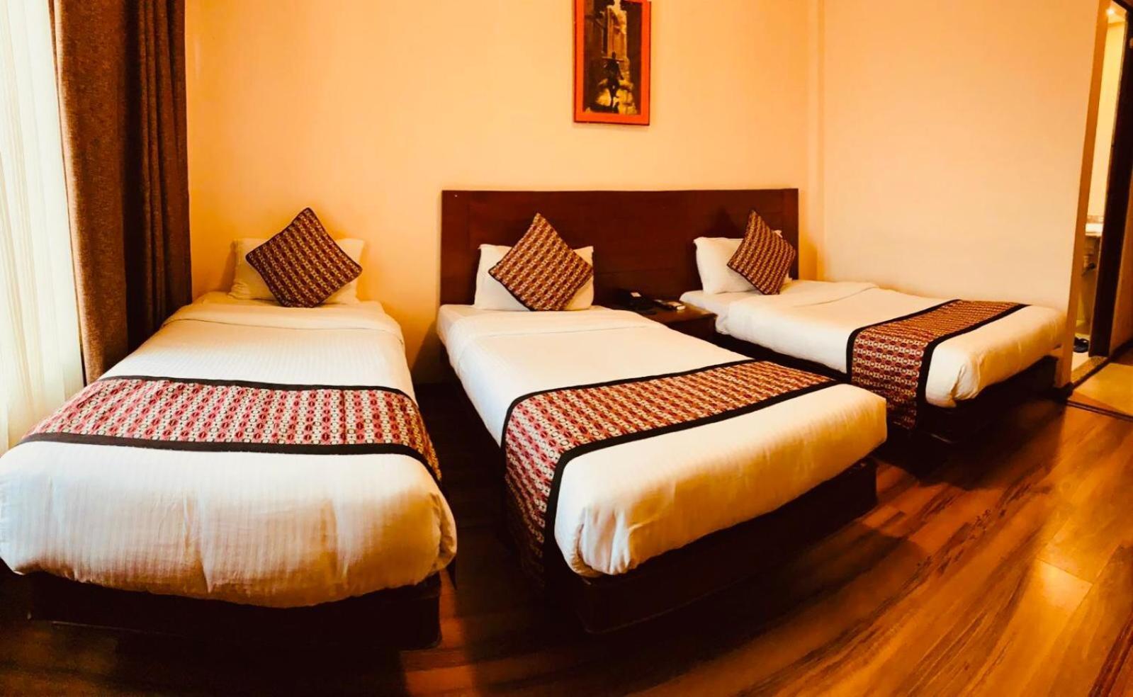 Hotel Manang 4*