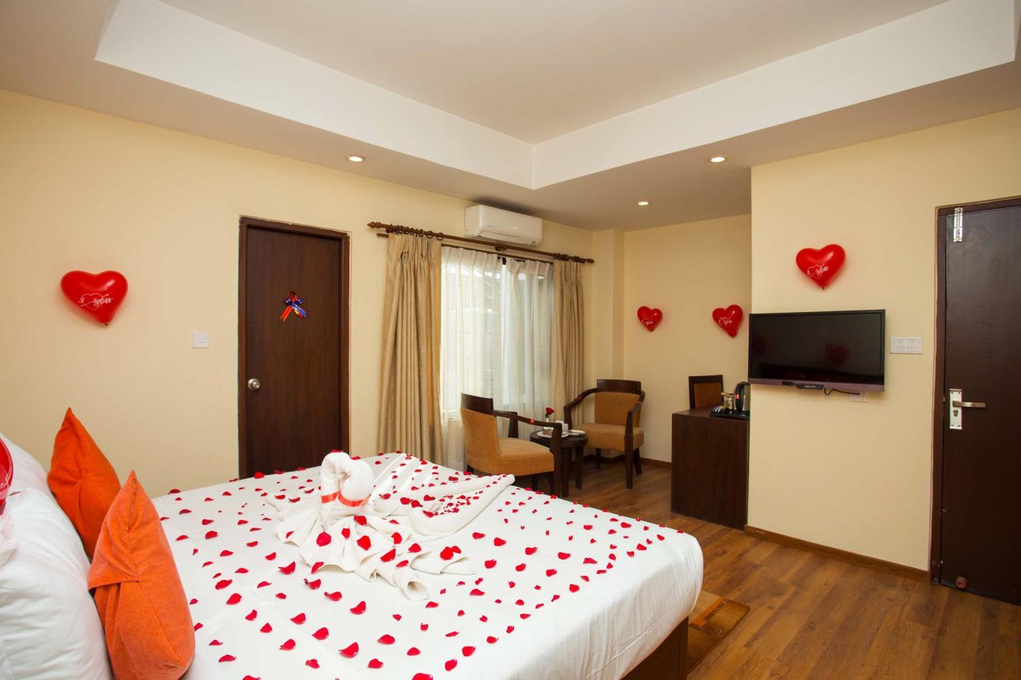 Hotel Jay Suites
