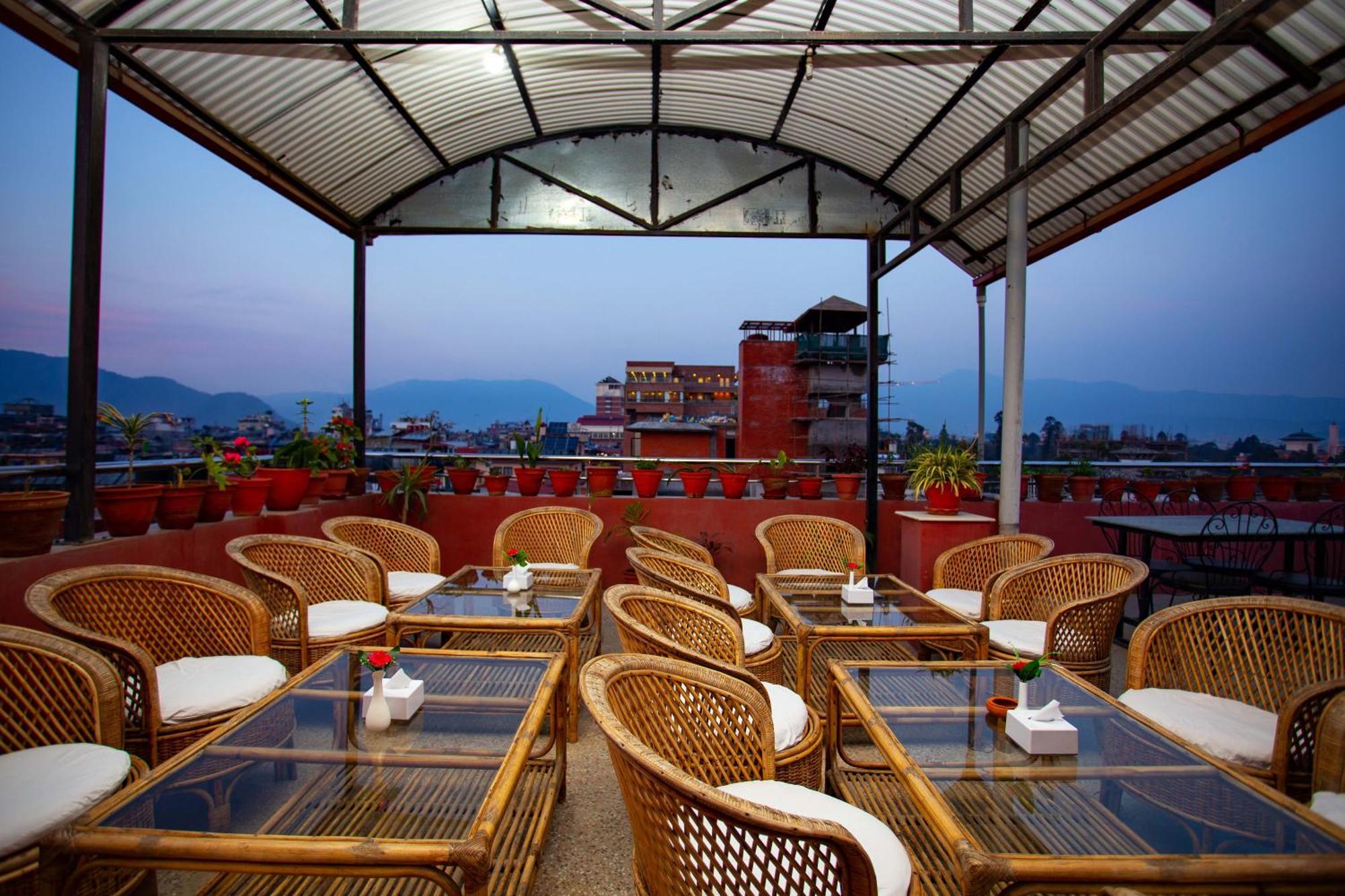 Hotel Hotel Jay Suites 3*