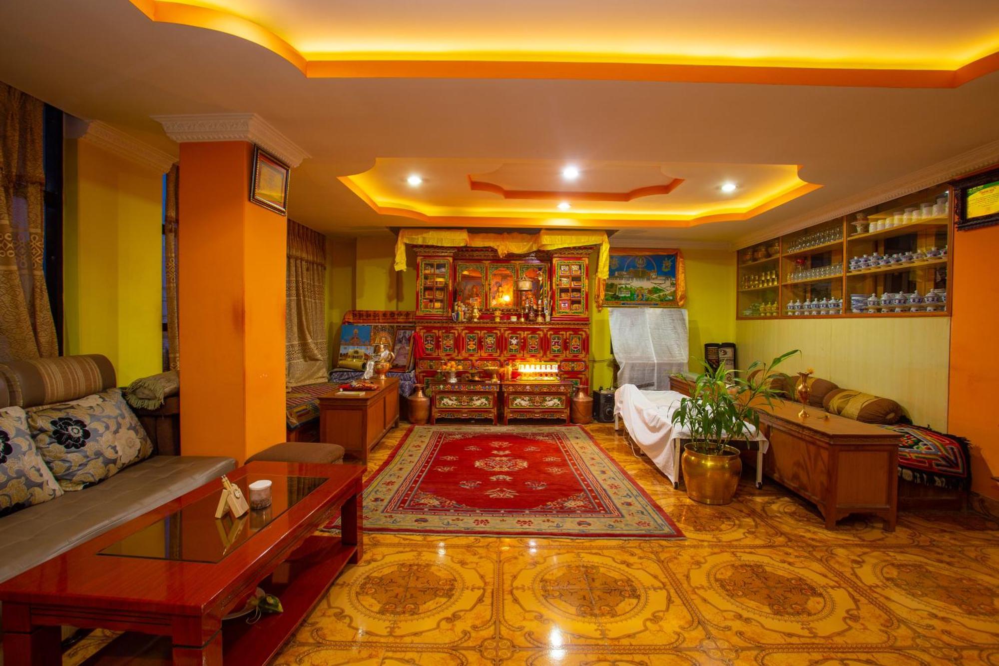 Hotel The Boudha 3*