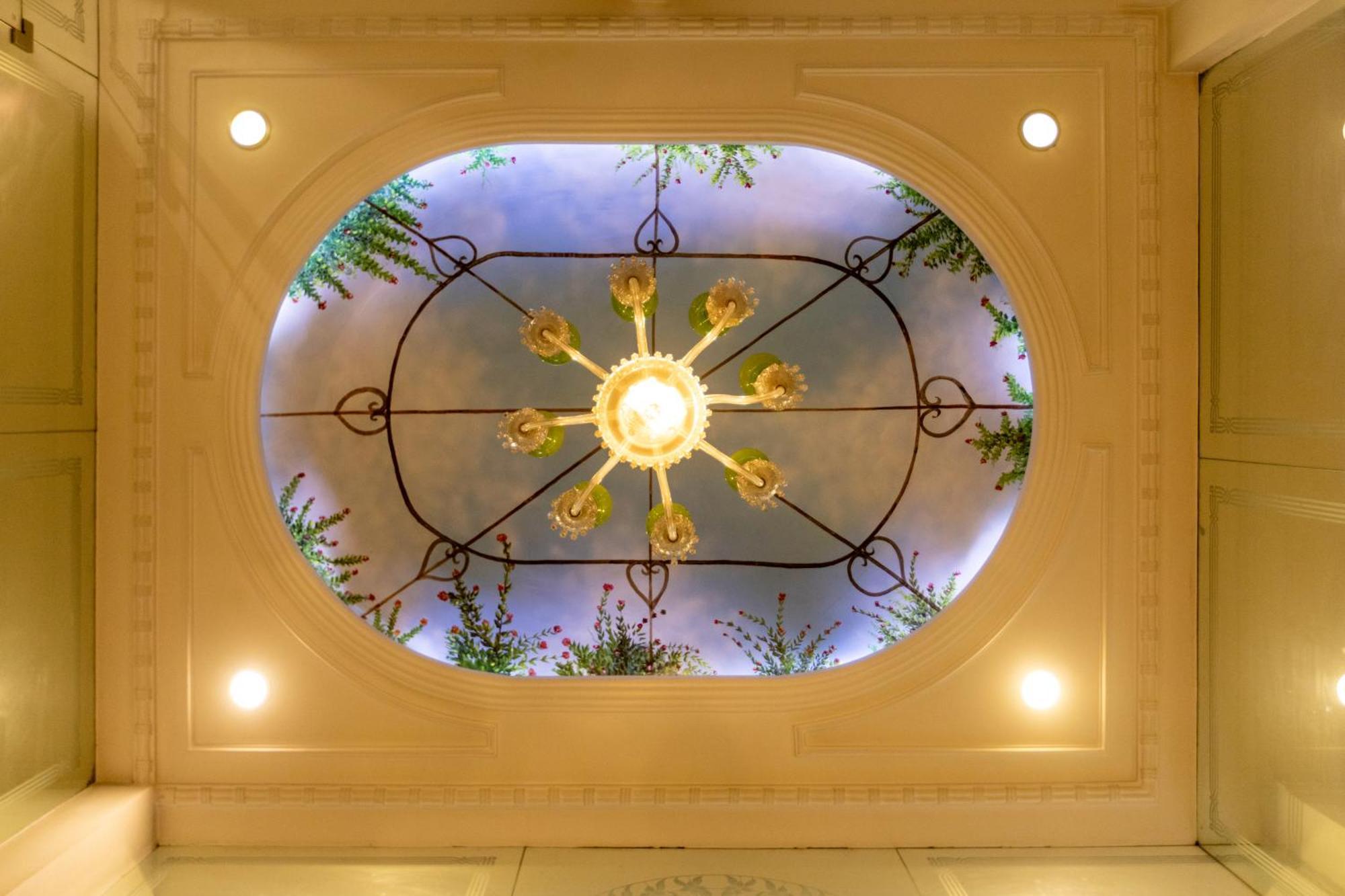 Maya Manor Boutique By Kgh Group