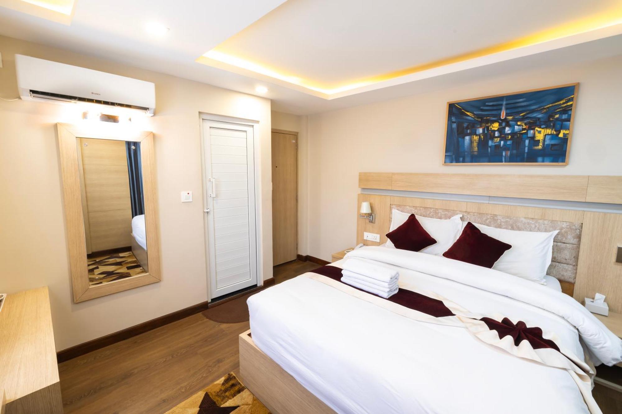 Divine Hotel 3*