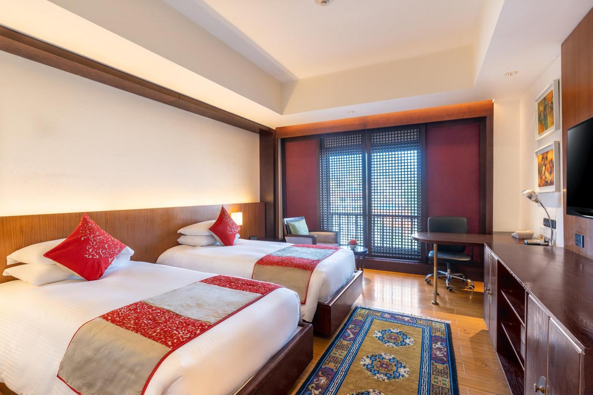 The Soaltee Kathmandu, Autograph Collection