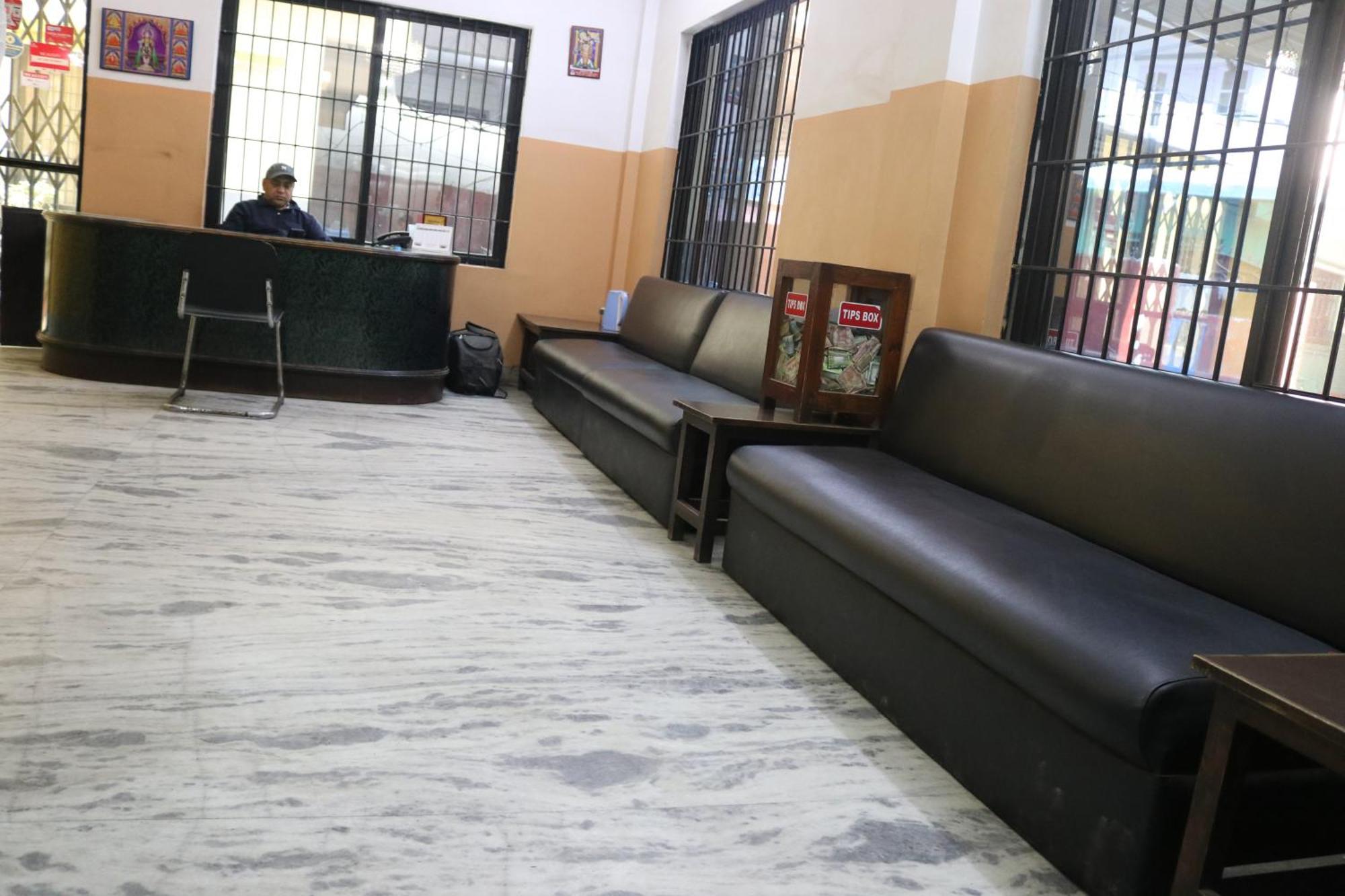 Pashupati Plaza Hotel