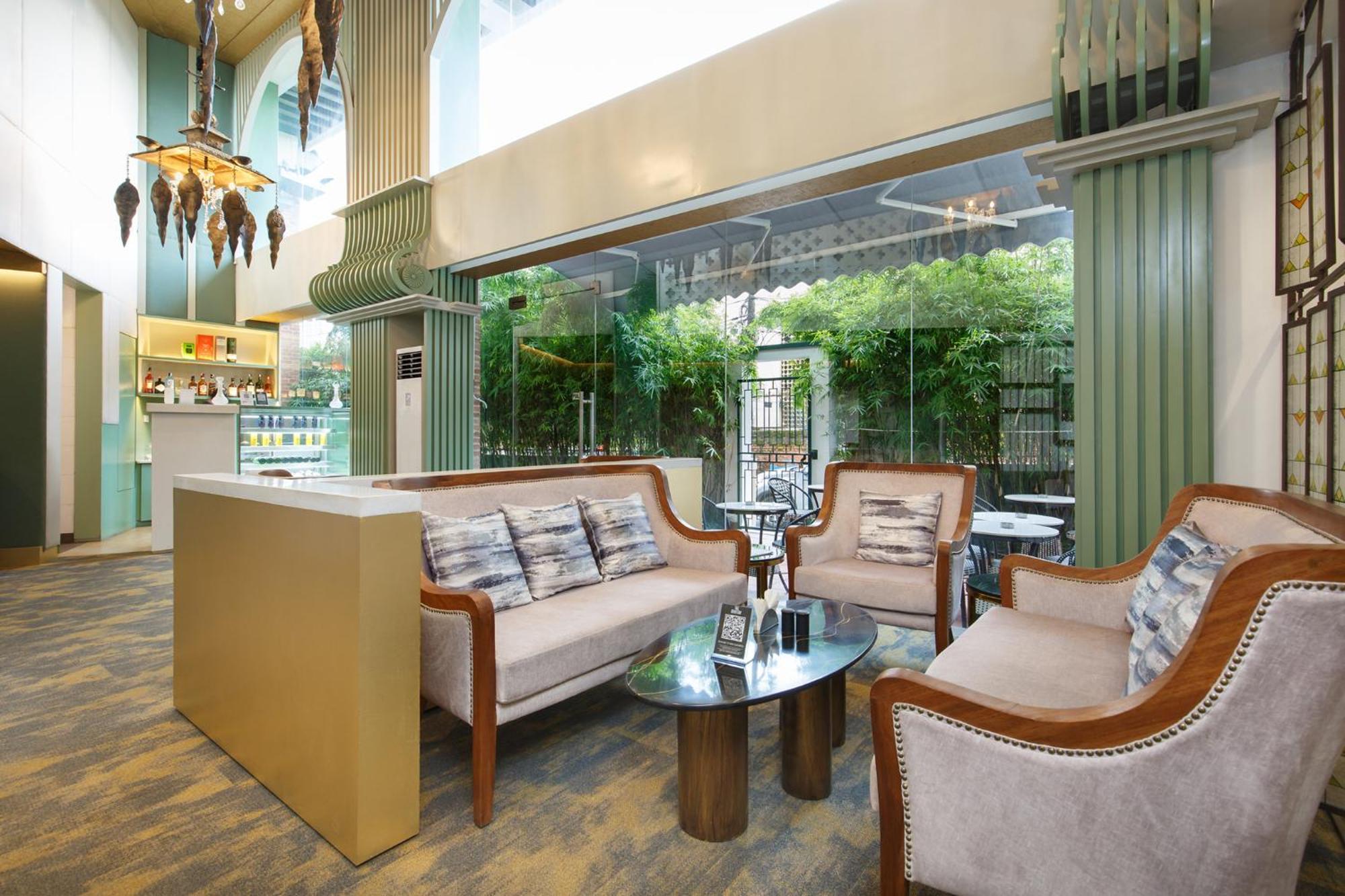 Ambassador By Ace Hotel 4*