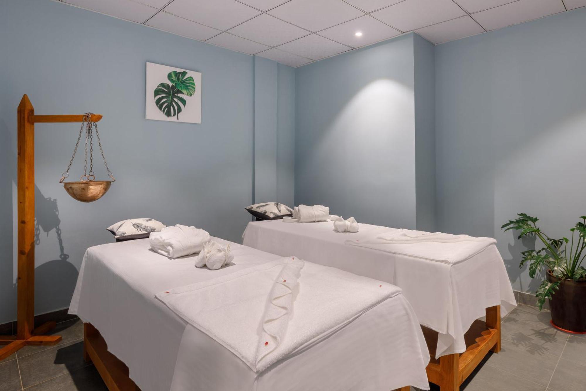 Budhanilkantha By Ihg Hotel 5*