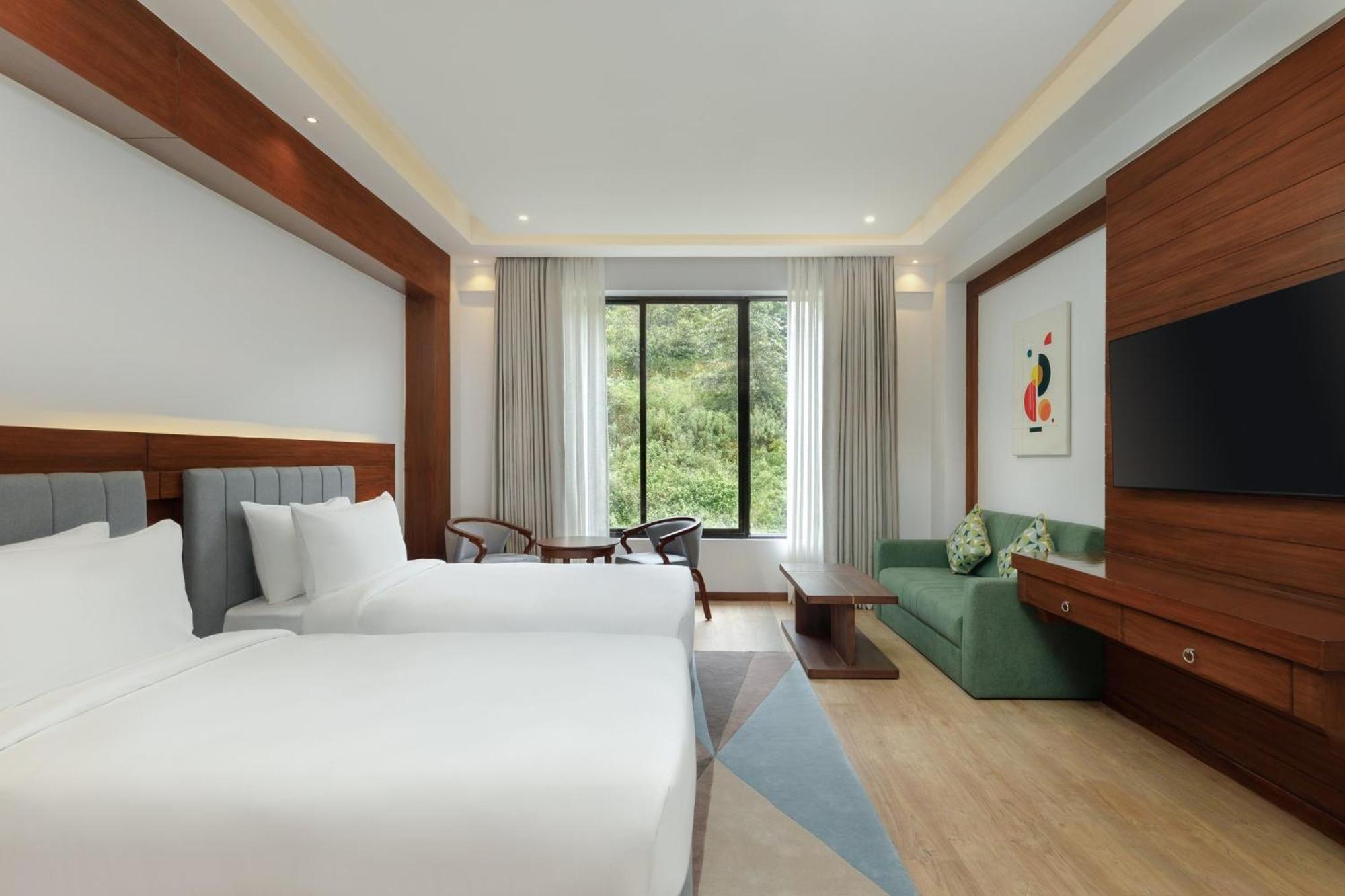 Hotel Budhanilkantha By Ihg 5*