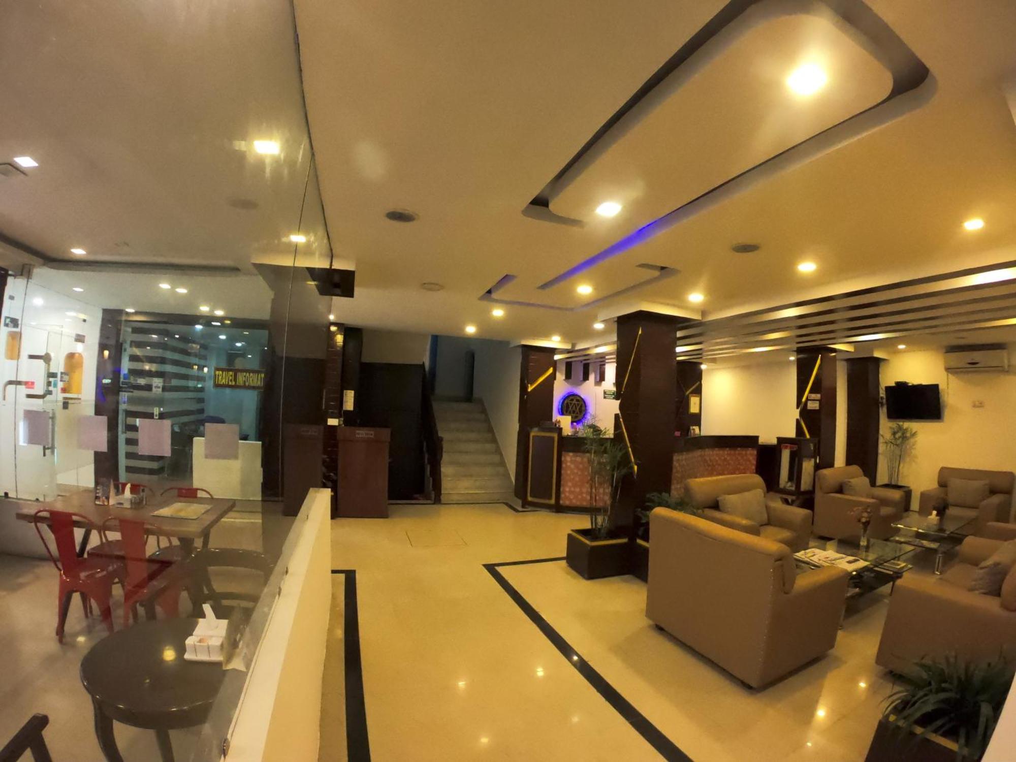 Avataar Hotel 3*