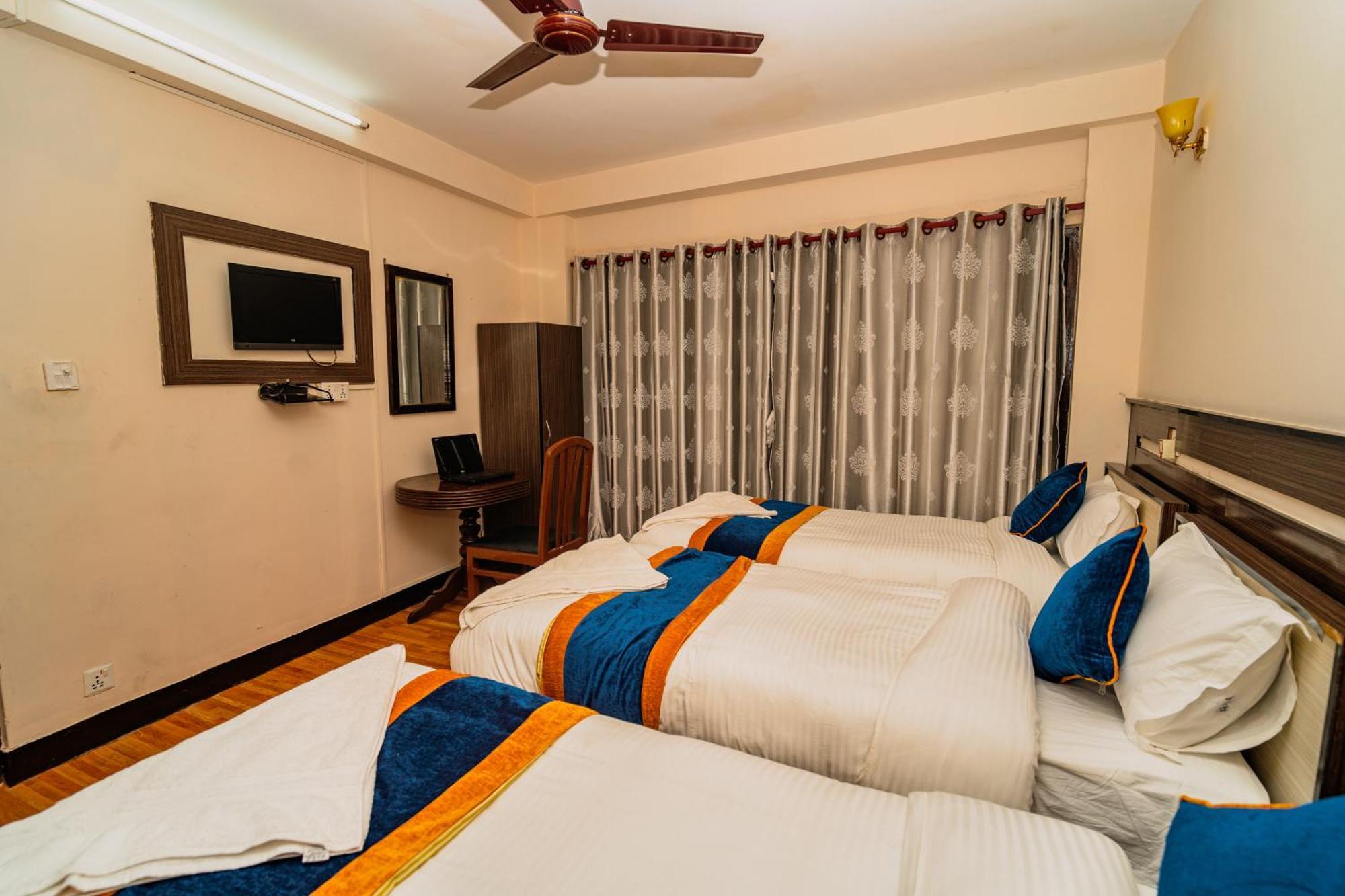 Hotel Karma Travellers