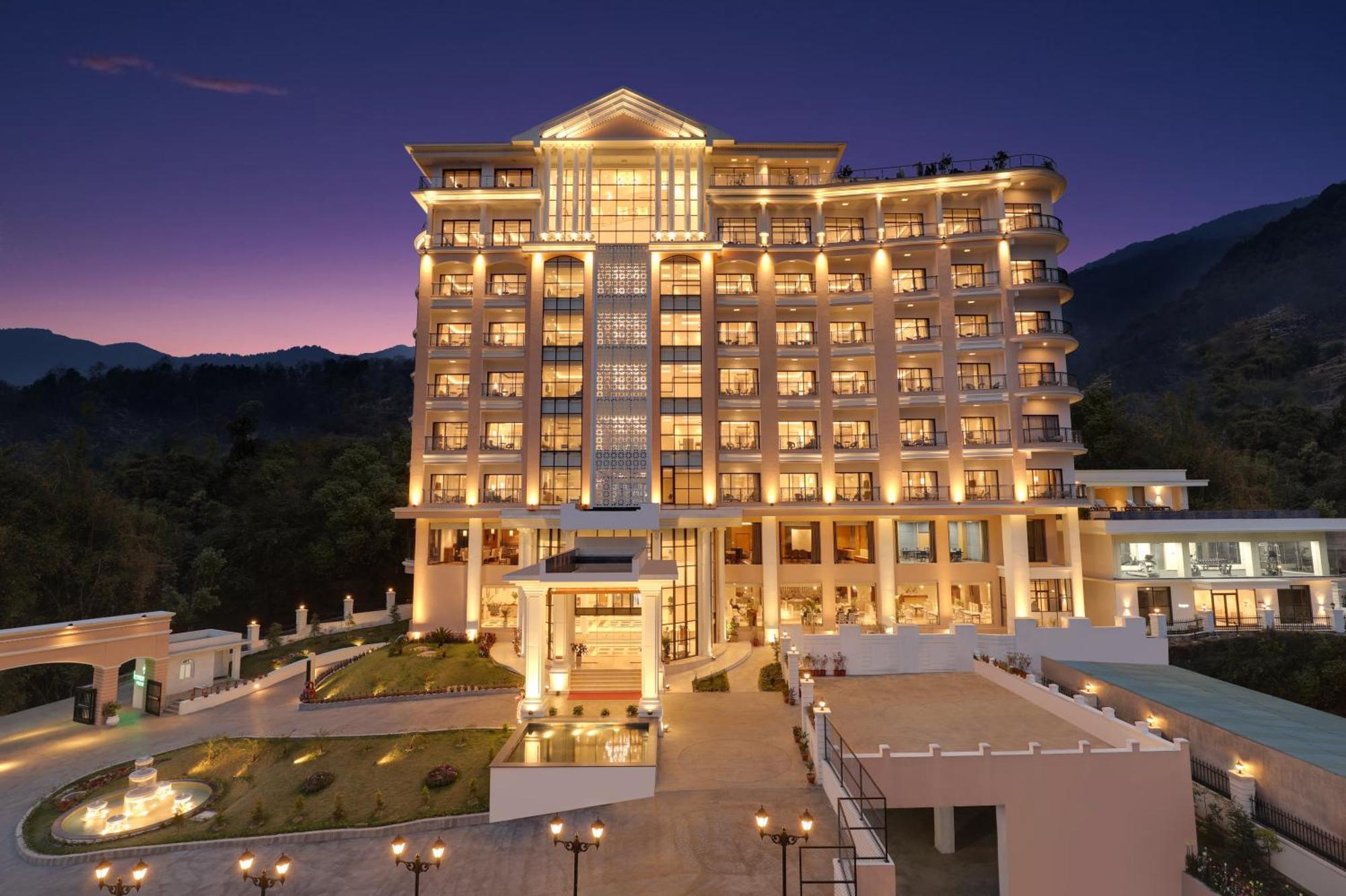 Lemon Tree Premier Budhanilkantha Kathmandu, Nepal Hotel 5*