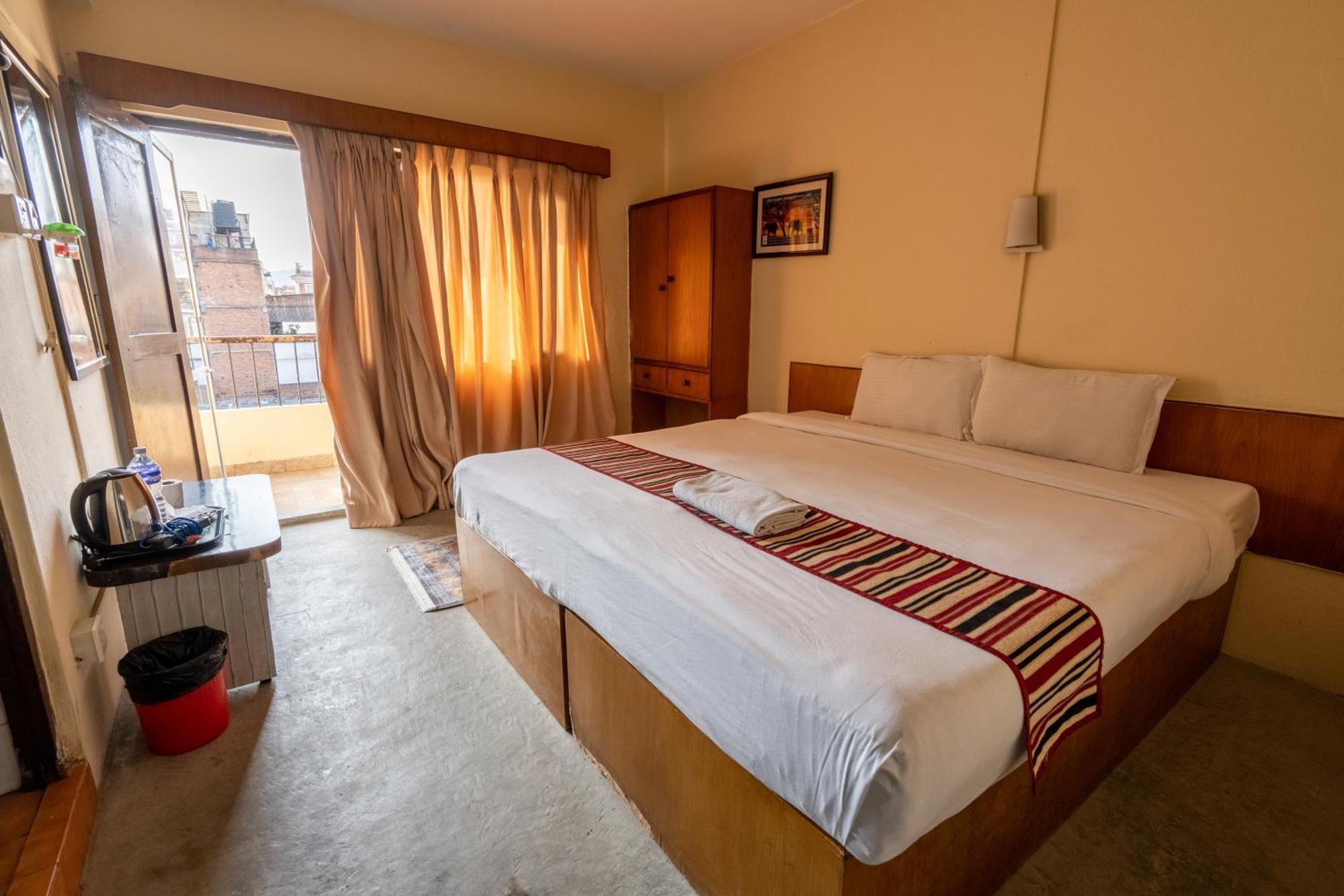 Hotel Nana