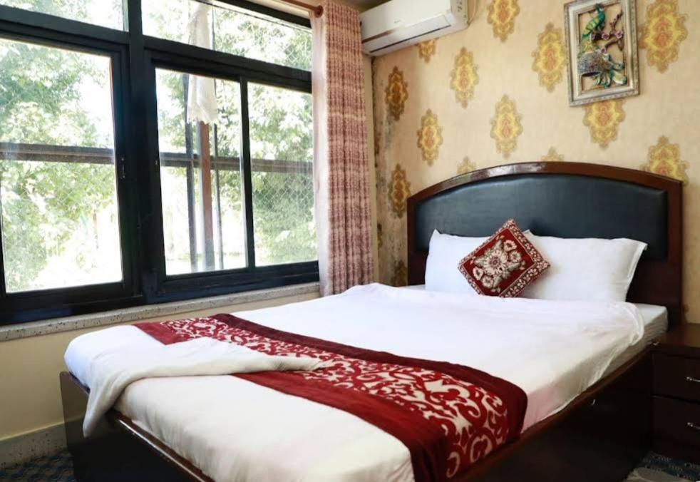 Bhuwani Himalayan Height 5* Catmandu