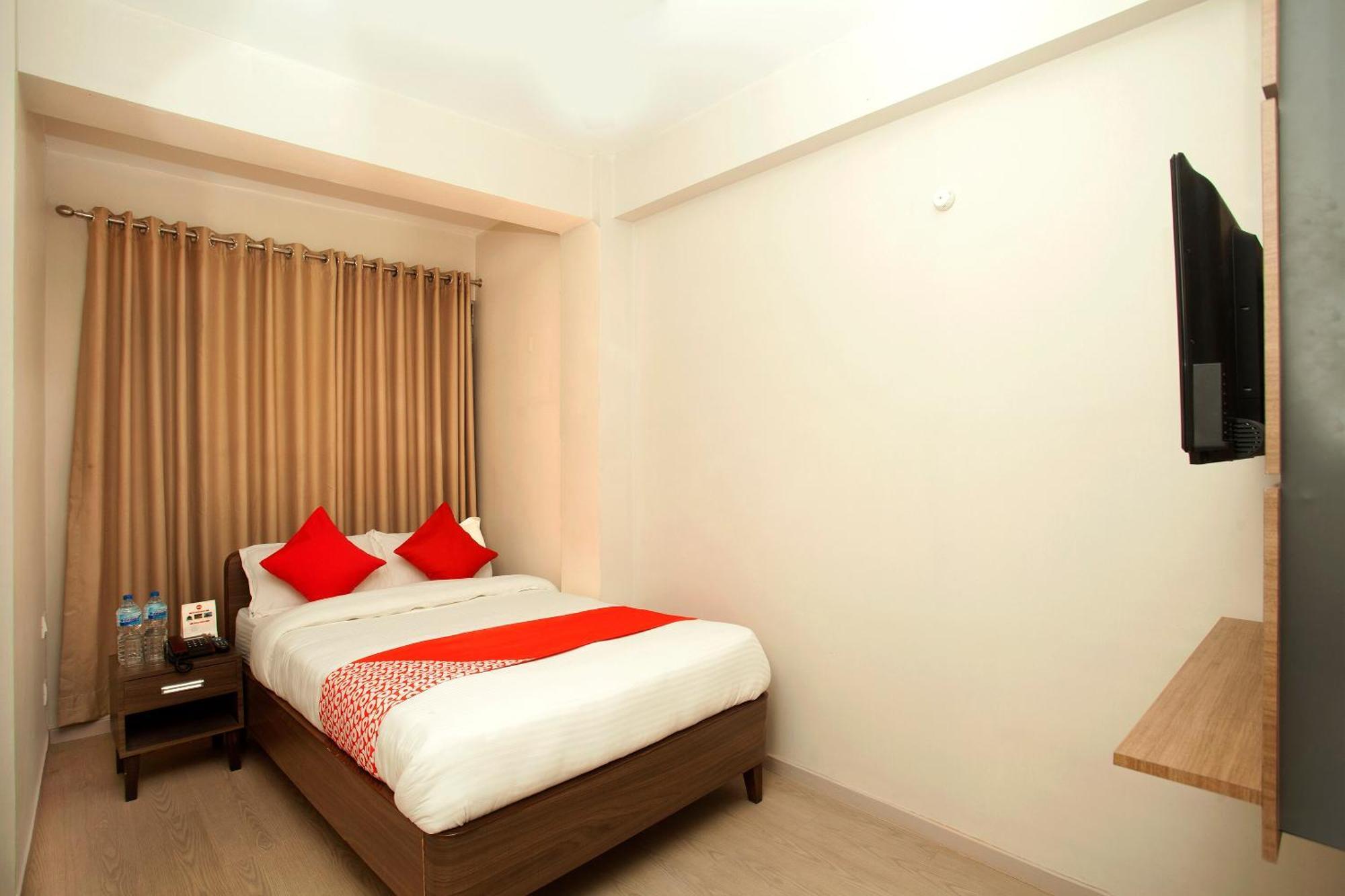 Oyo 626 Himchuli Hotel 3*