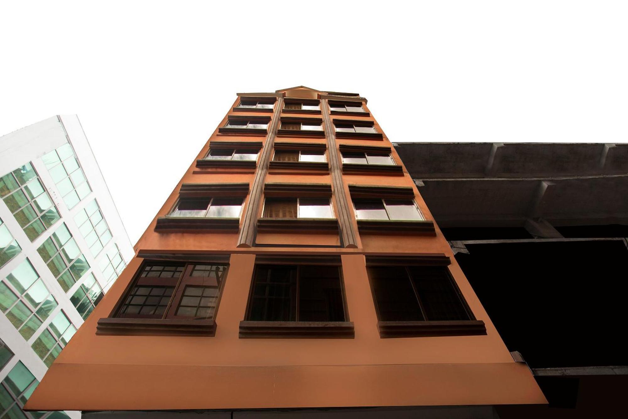 Hotel Oyo 626 Himchuli 3*