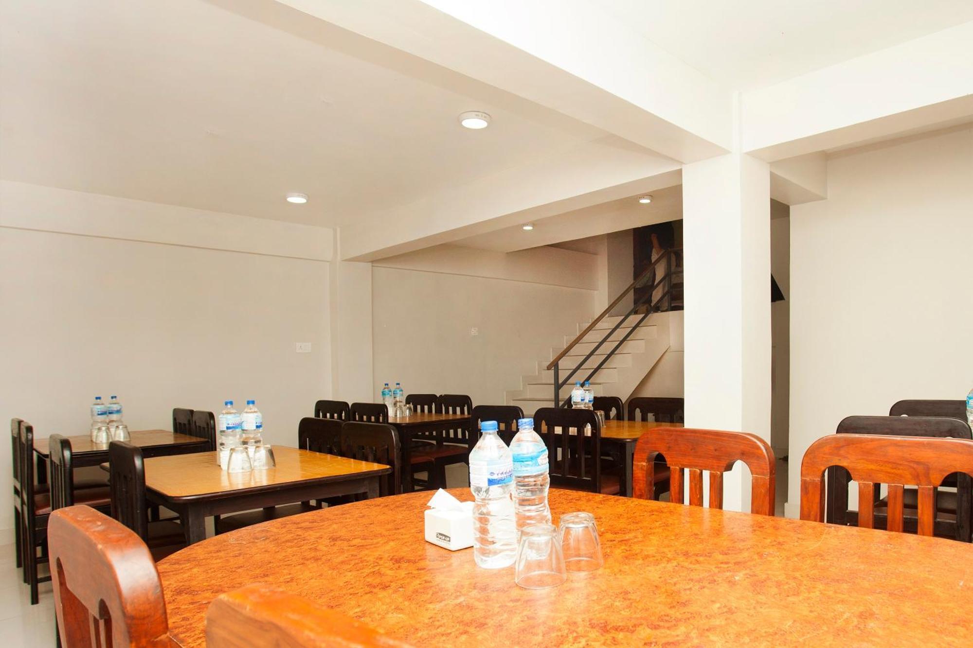 Hotel Oyo 626 Himchuli