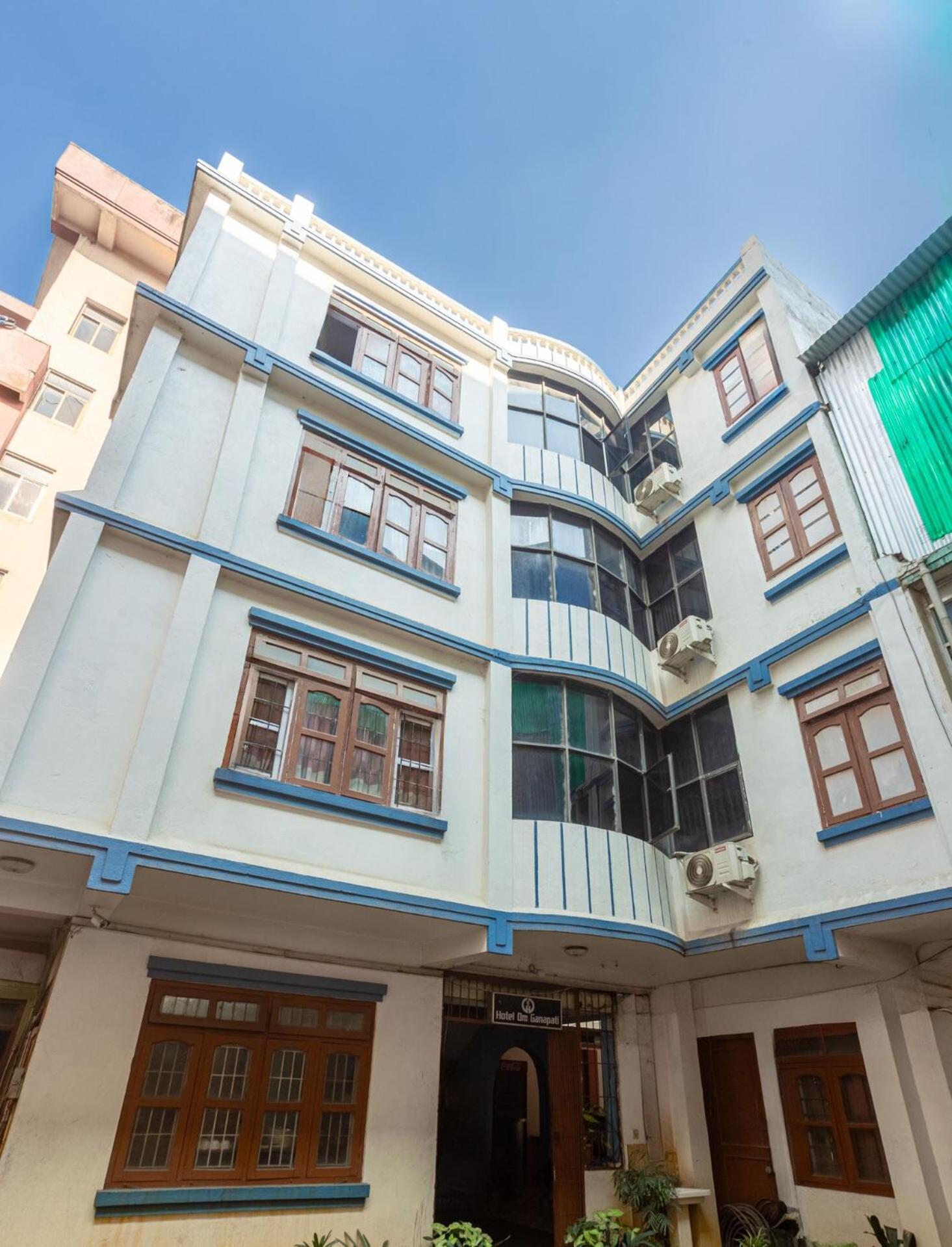 Oyo 808 Om Ganapati Pvt Ltd